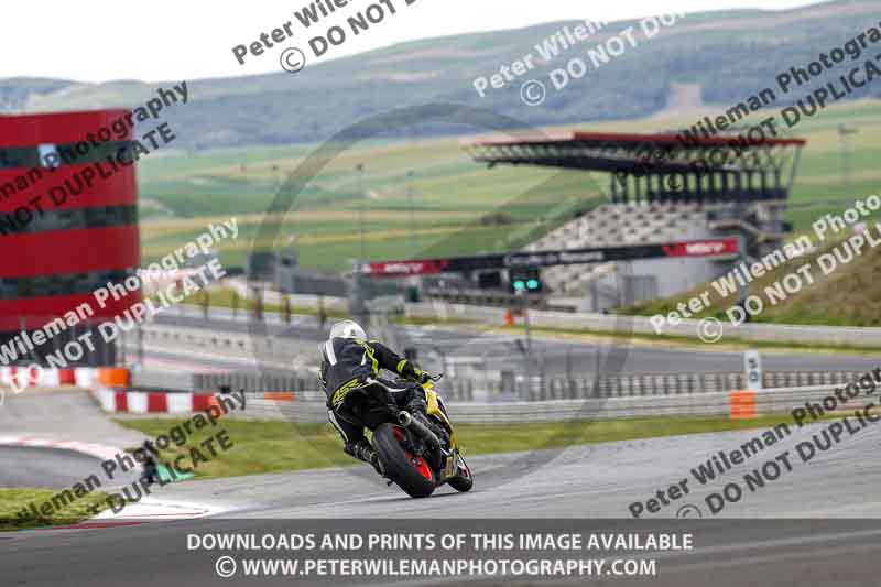 cadwell no limits trackday;cadwell park;cadwell park photographs;cadwell trackday photographs;enduro digital images;event digital images;eventdigitalimages;navarra;no limits trackdays;peter wileman photography;racing digital images;trackday digital images;trackday photos